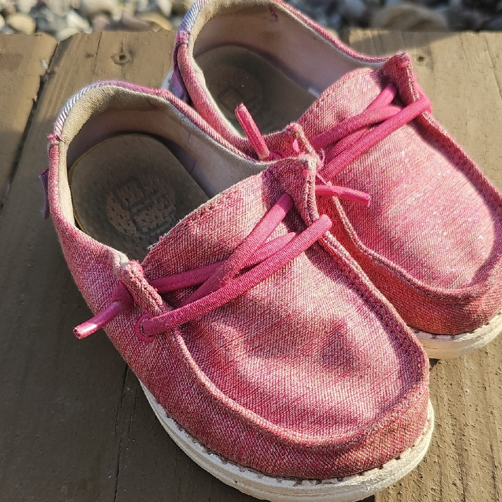 Kids Pink Canvas Shoes